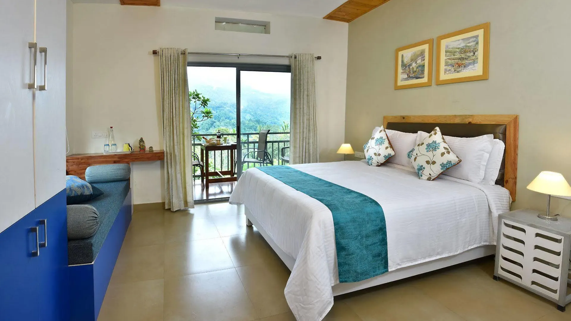 ***  Hotel Mistletoe Munnar Indie