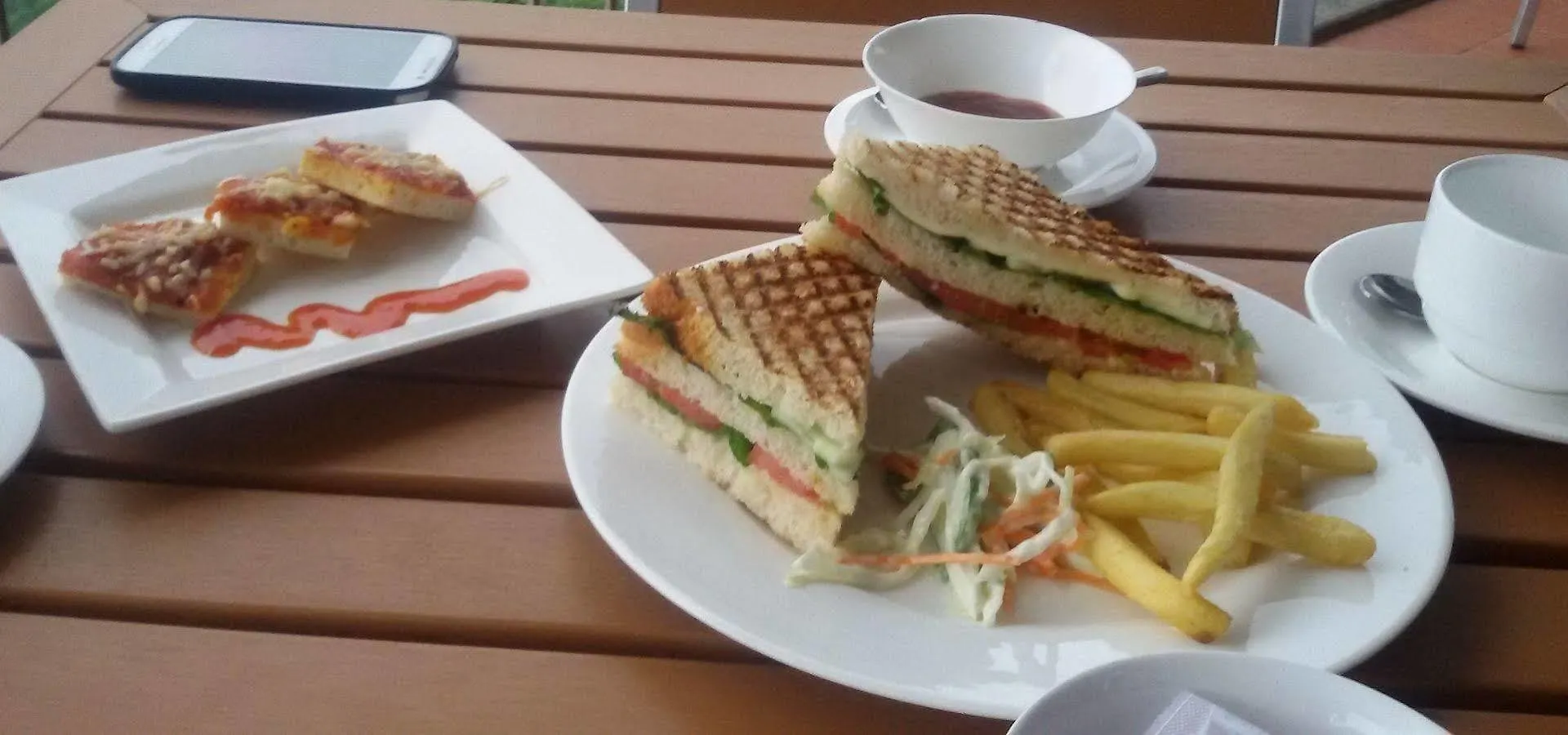 Hotel Mistletoe Munnar