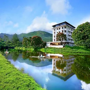 Hotel Westwood Riverside, Munnar
