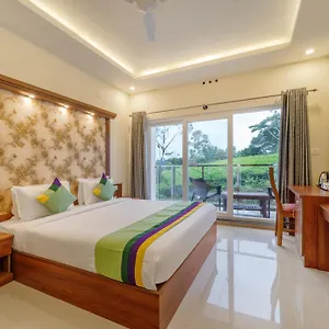 Hotel Treebo Windsong Munnar, Tea Plantation View, Munnar