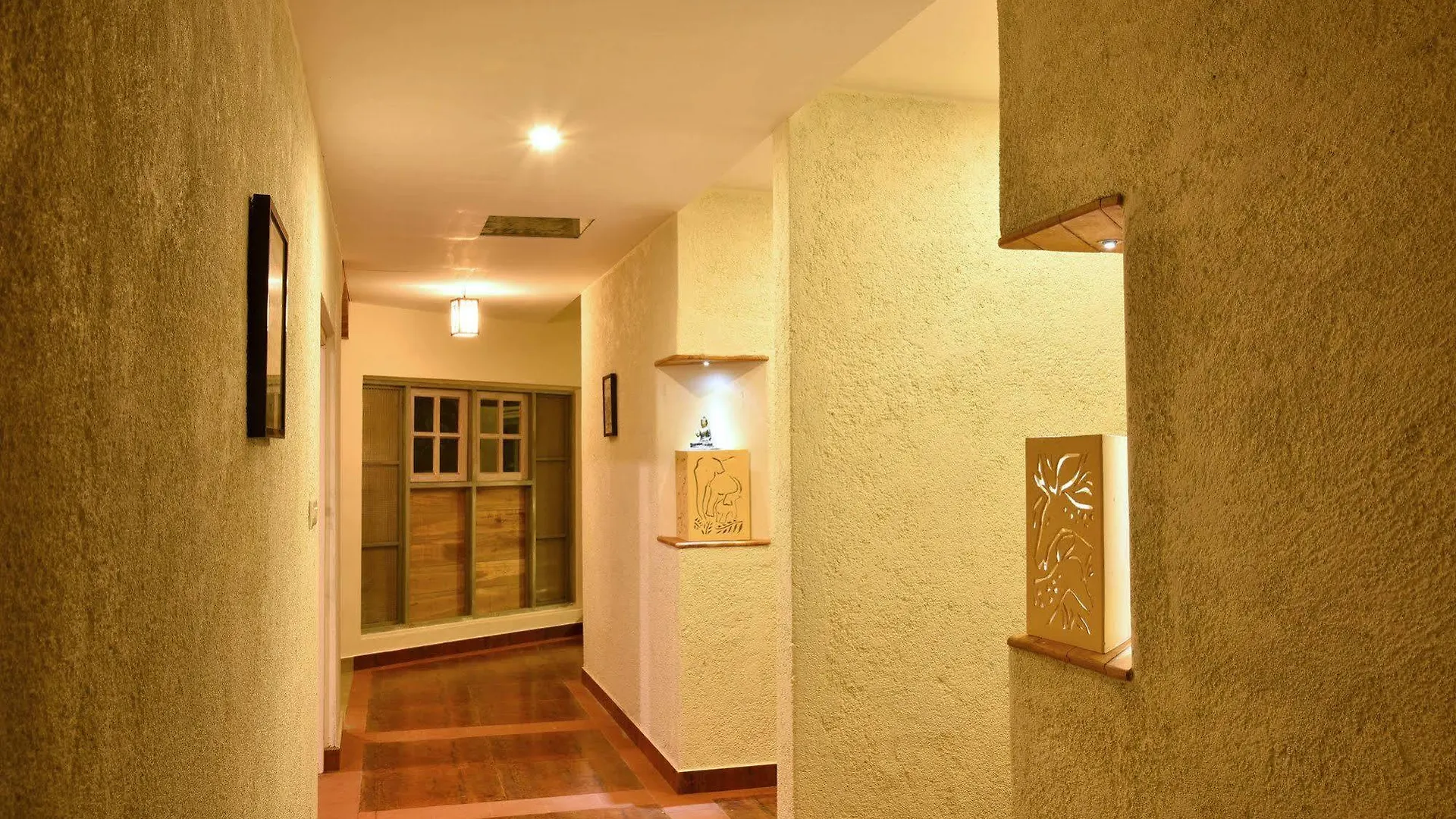 Mistletoe Munnar Hotel 3*,